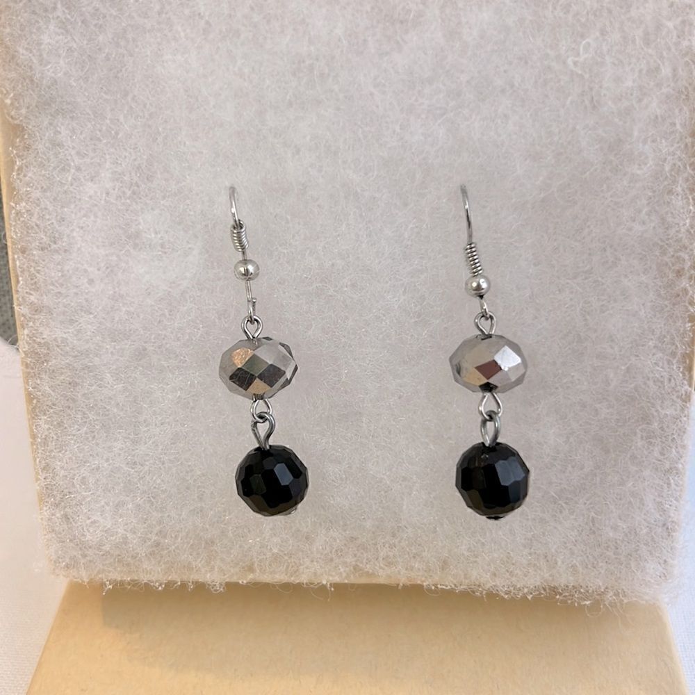 Vintage Look Silver and Black Bead Earrings